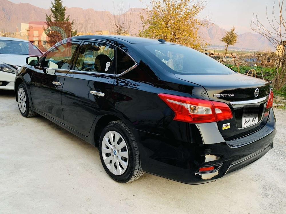نيسان سنترا